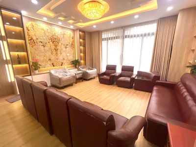Bán nhà mặt phố la thành to, đống đa- lô góc 42m  x 5t - mt 5m - ô tô tránh - kinh doanh 4