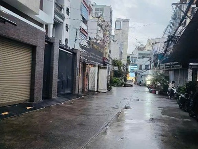 Q.10   tô hiến thành   89m    nhà 3 tầng hxh   dòng tiền 1