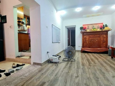 Bán nhà Tạ Quang Bửu-Bạch Mai- HBT Hà Nội -DT75m2 giá 13.9 tỷ 2