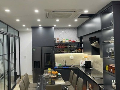 Bán nhà hồng tiến long biên, nhà mới, thang máy- oto đõ cửa,40m nhỉnh 10 tỷ  tl 0