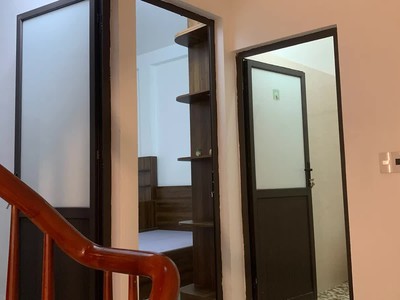 Nhà mới ngõ nông phố trạm 82/36m2 x 4 tầng mt6m, 6.8 tỷ long biên hà nội. 2