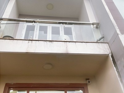 Bán nhà riêng 4 tầng, 70m2, đường hồ văn tư, thủ đức, tp hcm. sổ hồng, 4pn, 5.7 tỷ. 4