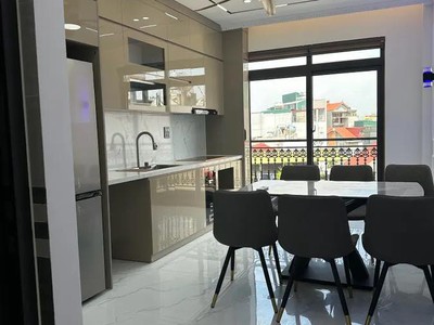 Chỉ 9.x tỷ thôi - nhà  ngọc thụy 36m2, 6t thang máy, ô tô đỗ cạnh nhà, 2 thoáng, full nt 1