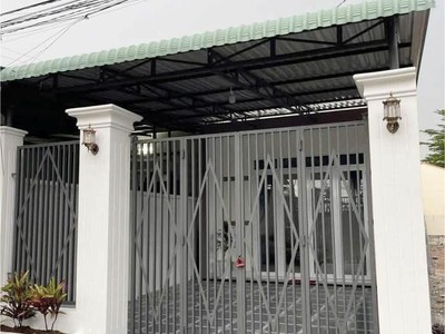 Chính Chủ Thanh Lý Nhà Cấp 4 giá 785 triệu Gần Chợ Phú Lạc Bình Chánh 1