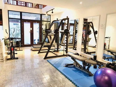 Phố ngọc thụy dòng tiền 100tr/tháng, tòa nhà căn hộ 115m2, 7t,  ô tô thông , chỉ 2x tỷ 4