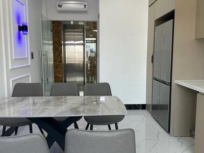 Chỉ 9.x tỷ thôi - nhà  ngọc thụy 36m2, 6t thang máy, ô tô đỗ cạnh nhà, 2 thoáng, full nt 2