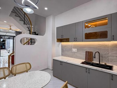 Nhà đường nguyễn thượng hiền quận phú nhuận phường 5 cũ. 2