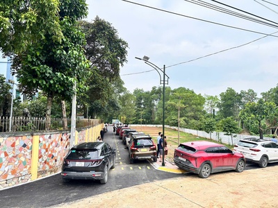  BÁN LÔ ĐẤT CỰC ĐẸP   VUÔNG VẮN,   Vị trí: .Trại hồ, Đoài Phương   Cổ Đông ,Lô góc ,full thổ cư 0