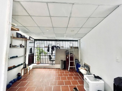 Hẻm an ninh cách mt huỳnh văn bánh 20m - 3pn full nội thất 1