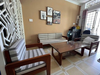 Bán nhà đường hồ văn tư, p. thủ đức, tp hcm, dt 96m2, 1 tầng, 3pn, sh, giá 5.8 tỷ 0