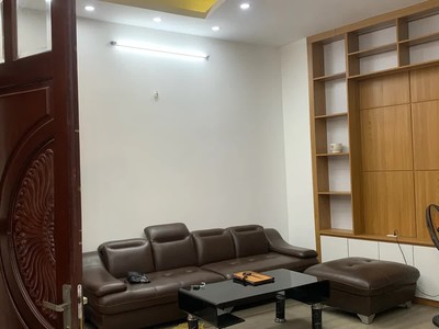 Nhà mới ngõ nông phố trạm 82/36m2 x 4 tầng mt6m, 6.8 tỷ long biên hà nội. 1