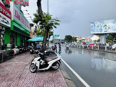 Bán nhà mặt tiền nguyễn oanh, ngay phan văn trị, 4,5x21m, 3 tầng, hđt 50tr, 21,9 tỷ. 2