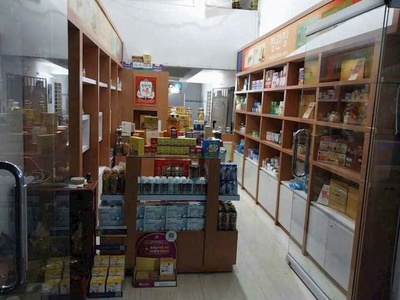 Bán nhà lầu, mặt tiền chợ hồ bơi phương nam, sr,tc chỉ 4 tỷ650 2
