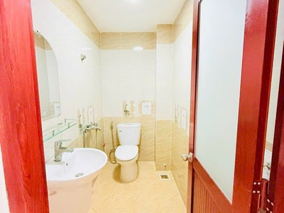 Nhà 2 tầng - kề tân phú - hẻm xe hơi - chỉ hơn 3 tỷ 0