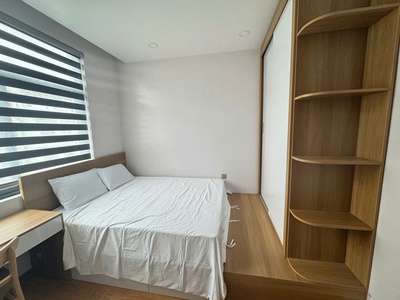 Cho thuê căn hộ 2 ngủ Vinhomes Marina, DT: 70m2. 1
