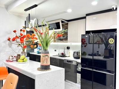 Nhàcạnhtrường đoànthị điểm,nam từ liêm,thang máy,oto ,45mx6t,mt 5m,14,8ty 3