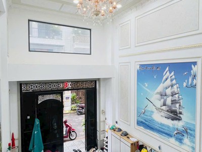 Chỉ 6 tỷ  nhà 4 tầng 5pn rộng 72m2 q12 nguyễn ảnh thủ, sổ hồng chính chủ 1
