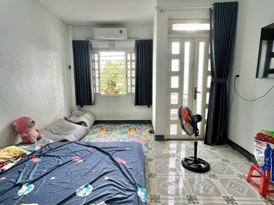 Bán gấp nhà  phạm đăng giảng ngay chợ gần tân phú hẻm 6m 48m2 -4 tầng nhỉnh 5 tỷ 4