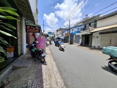 Bán trường học mặt tiền đ số 4 bhh gần aeon tân phú 430m2,5tầng thang máy -49 tỷ 0