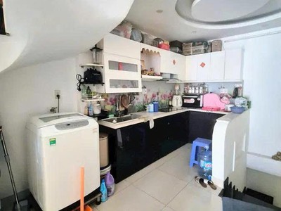 Bán nhà, mặt tiền   bình tân   giáp tân phú   4 tầng   diện tích 4x12m   chỉ nhỉnh 5 tỷ 2