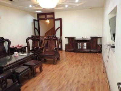 Cho thuê nhà nguyên căn Bạch Đằng , Hạ Lý , Hồng Bàng . Làm văn phòng , chuyên gia , gia đình ở ok 0