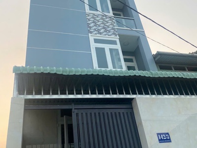 Nhà 4 lầu 5.5x13m to rộng đẹp, hẻm lớn xe tải cách 30m ra mặt tiền, giá đẹp quá 1