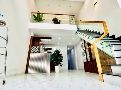 Bán nhà 1 trệt 1 lửng full nội thất   giá chỉ 5 tỷ 250 triệu   hẻm 160 - trục đường chính lã xuân 0
