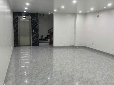 Cho thuê toà văn phòng 400m2 tại đông thắng, bắc từ liêm  50 triệu, phù hợp cho mọi nhu cầu 3