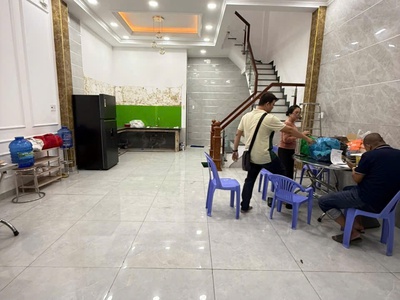 Siêu phẩm liên khu 4-5 gần chợ bình thành hẻm 7m 50m2 ngang gần 6m,4tầng 5 tỷ 150 1