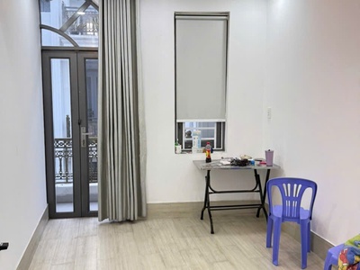 Siêu phẩm liên khu 4-5 gần chợ bình thành hẻm 7m 50m2 ngang gần 6m,4tầng 5 tỷ 150 4