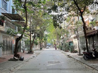 Hạ chào bán nhanh apartment mặt phố lạc long quân  tây hồ  22 căn hộ cao cấp - dòng tiền  vỉa hè 1