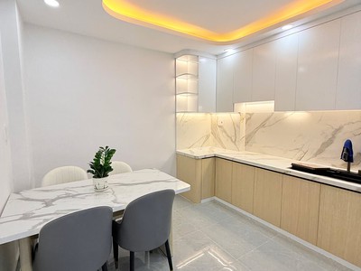 Bán nhà đẹp đường Bà Hom Q.6 - 35m2 - 3pn 3wc - giá 6,1 tỉ 3