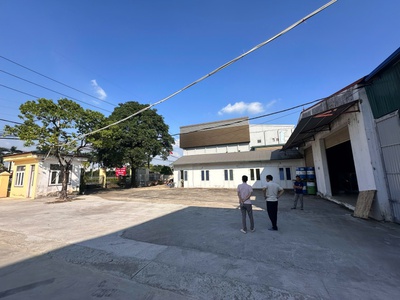 Cho thuê kho xưởng 1000m2 tại Thị trấn Phúc Thọ, trục Quốc lộ 32 0