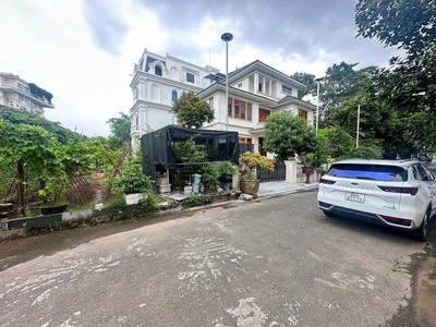 Bán đất biệt thự khu Sông Hồng Thủ đô, Vĩnh Yên, Vĩnh Phúc. Giá chỉ 31,5 triệu/m2 8