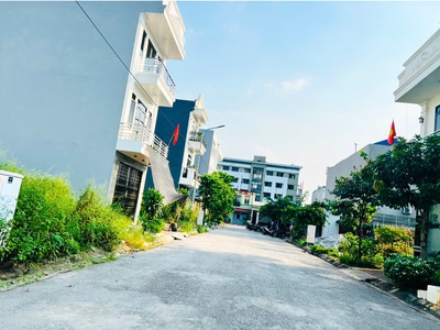  Bán lô đất 93,6m  khu Đống Chuối   Hùng Vương, Hồng Bàng, Hải Phòng. Giá: 4,1 tỷ 0