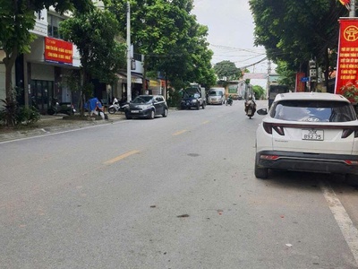 BÁN NHÀ PHỐ TỨ LIÊN TÂY HỒ99m  x 3T   MT 7.8m Giá chỉ hơn 29 tỷ ✨ 2