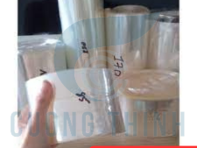 Màng co PVC dạng cuộn K qua trung gian 0