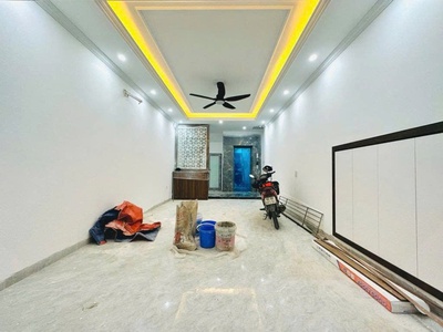 Hot sale - trần quốc hoàn - nhà mới 7 tầng  thang máy nhập khẩu xịn 1