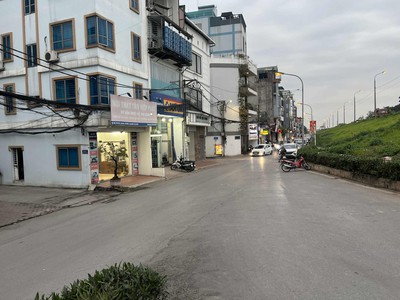 Bán nhà mặt phố lâm du, 110m x 7 tầng, 18 phòng khép kín, dòng tiền 70tr/tháng 0