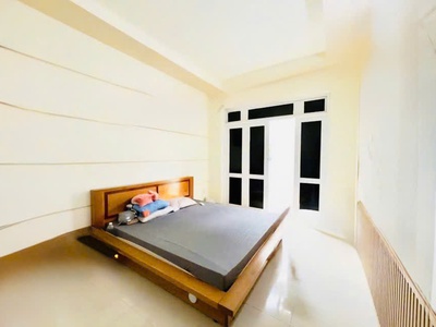 Nhà hxh trung tâm quận 10   ngay bv 115   4 tầng   shr chính 3