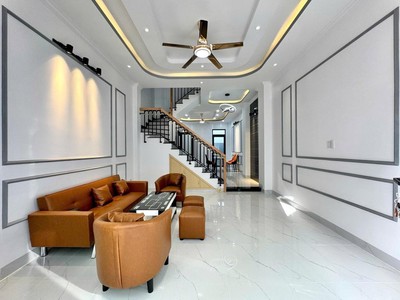 Trung tâm gò vấp, nhà nguyễn văn nghi 4 tầng 60m2, 4pn, sổ hồng giá 8 tỷ, ngay đại học công nghiệp 4 2
