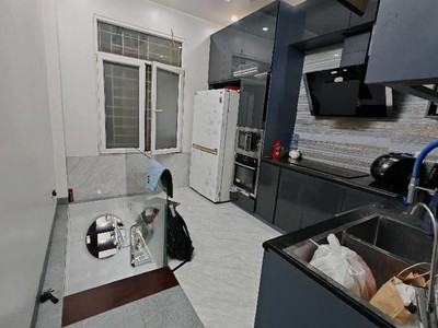 Mặt phố trần thái tông 88m2, 7 tầng thang máy, kinh doanh vô địch 2