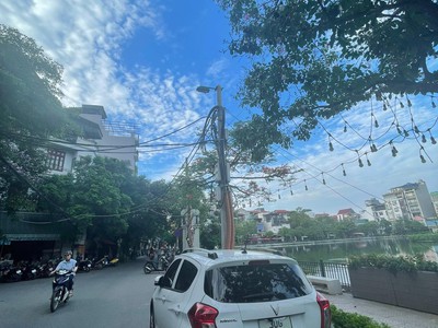 Bán nhà phố đội cấn, 100m  ô tô tránh, vị trí đỉnh, chỉ 36 tỷ 0