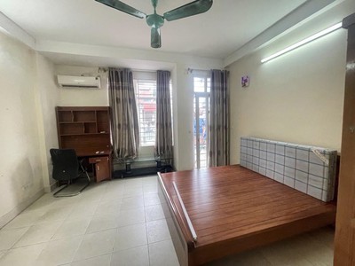 Bán nhà phố đội cấn, 100m  ô tô tránh, vị trí đỉnh, chỉ 36 tỷ 2