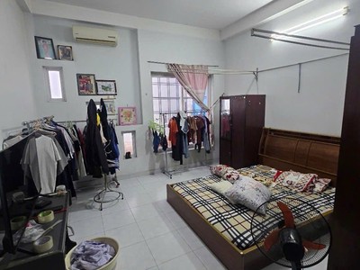 Ngay chợ tân hương   hẻm xe hơi   sát mặt tiền    3 tầng   84m   chỉ 8.x tỷ 3