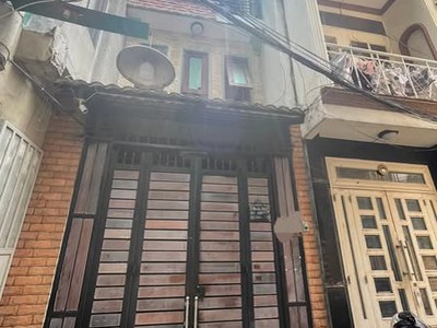 Nhà đường nguyễn trọng tuyển phường 8 quận phú nhuận cũ. 0