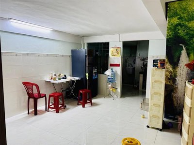 Bán nhà mặt tiền chợ p18   ngã 3 nguyễn sơn    2 tầng   85m2 giá chỉ 5.x tỷ 2