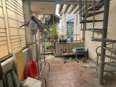 Nhà đường nguyễn trọng tuyển phường 8 quận phú nhuận cũ. 4