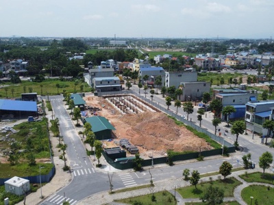Bán lô góc 2 mặt tiền khu đô thị cầu trúc sông công 114.5m, vị trí đẹp đối diện noxh, giá 2.7 tỷ 2
