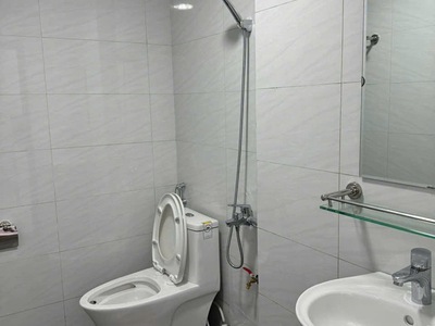 Bán nhà đang cho thuê - vị trí đẹp, oto, 10m ra phố, mễ trì thượng  52m2 - 10.8 tỷ tl hếm 3